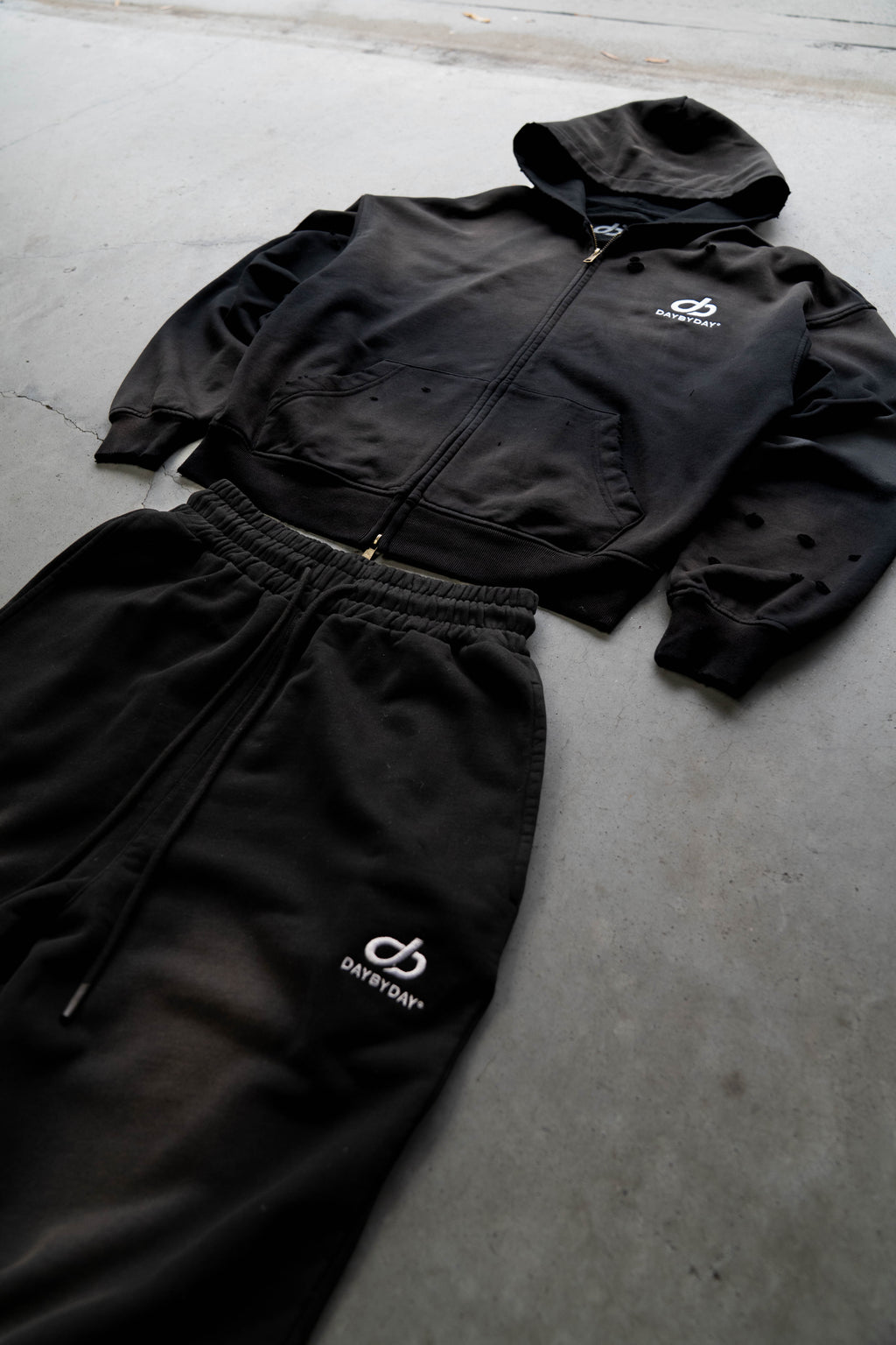 Washed Tapered Sweats