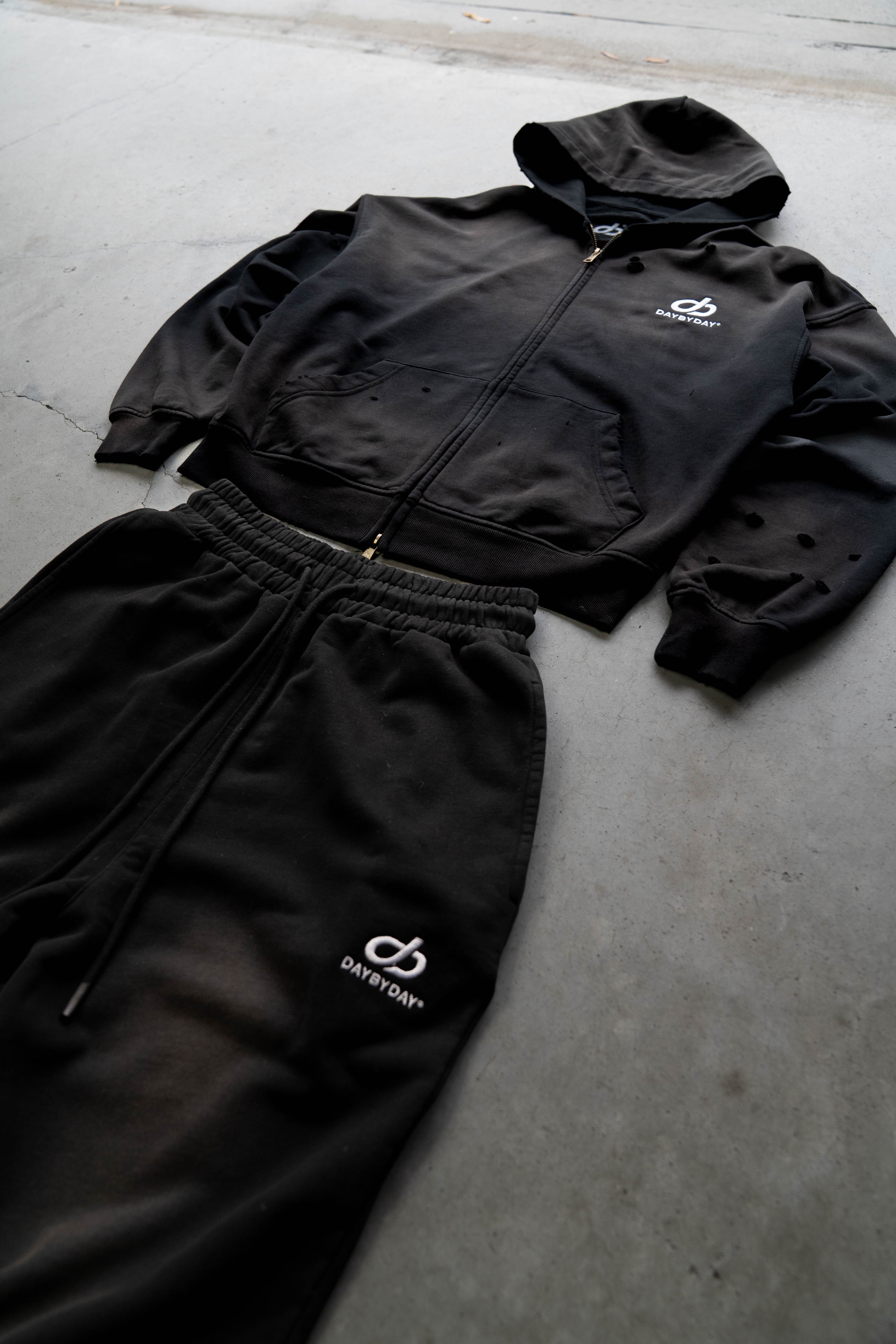 Washed Tapered Sweats